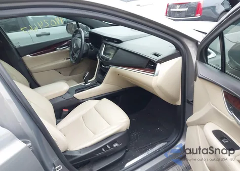 2017 Cadillac Xt5 Luxury z USA, uszkodzony, nr VIN 1GYKNBRS0HZ270406